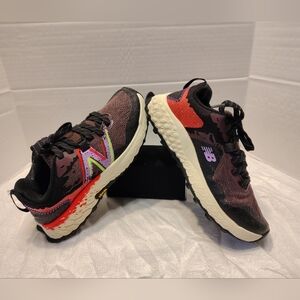 New Balance Fresh Foam Hierro, Women # 7.5 US